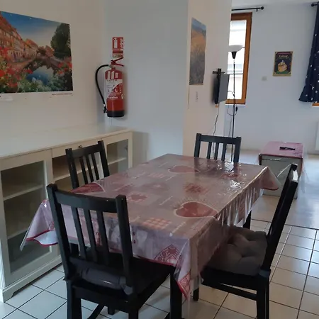 De Benedicte Mouton * Colmar